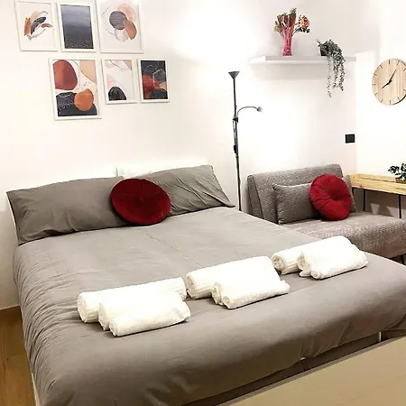 Bed&coffee شقة ميلان